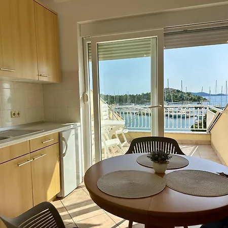 Seabreeze Mustel In - Adults Only Apartman *