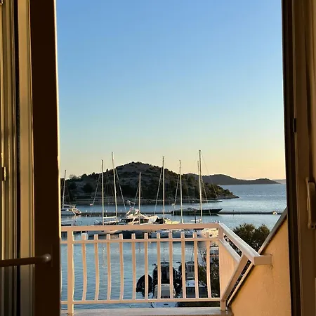 Apartment Seabreeze Mustel In - Adults Only Drage