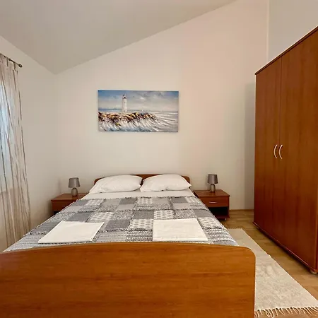 Seabreeze Mustel In - Adults Only * Drage